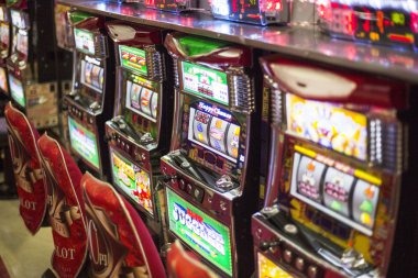 Live blackjack table view on kapal4d2 login mobile app showing dealer, cards, and player interface